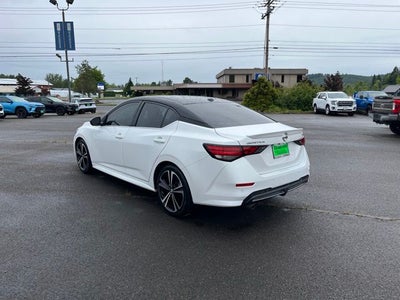 2022 Nissan Sentra SR Xtronic CVT