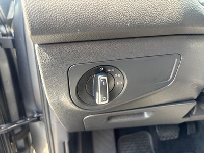 2019 Volkswagen Tiguan 2.0T SE