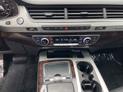2019 Audi Q7 45 SE Premium