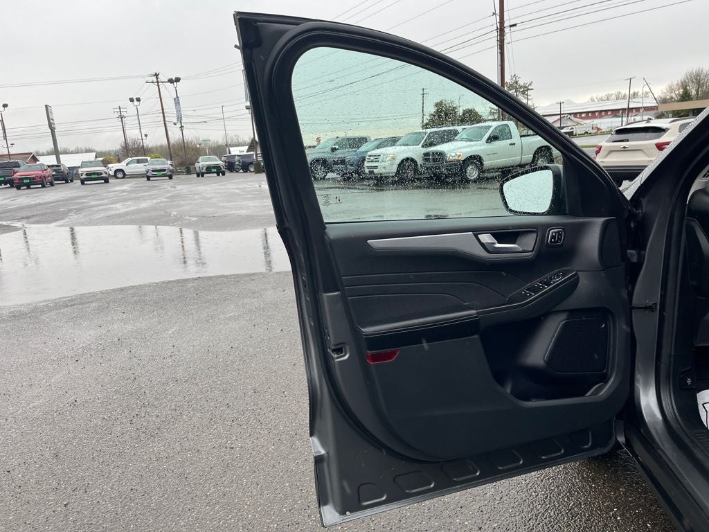 2023 Ford Escape Platinum