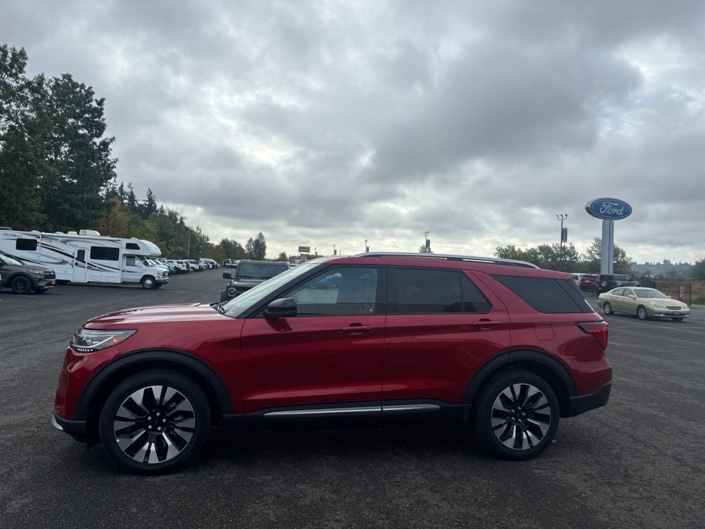 2025 Ford Explorer Platinum