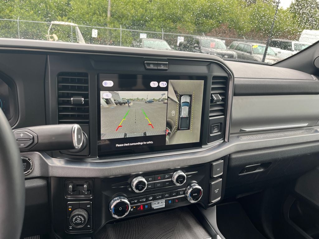 2025 Ford F-350SD Platinum