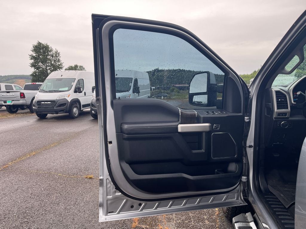 2021 Ford F-350SD Lariat