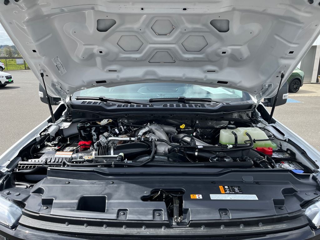 2025 Ford F-350SD Lariat