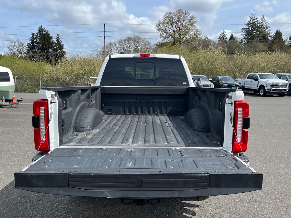 2025 Ford F-350SD Lariat
