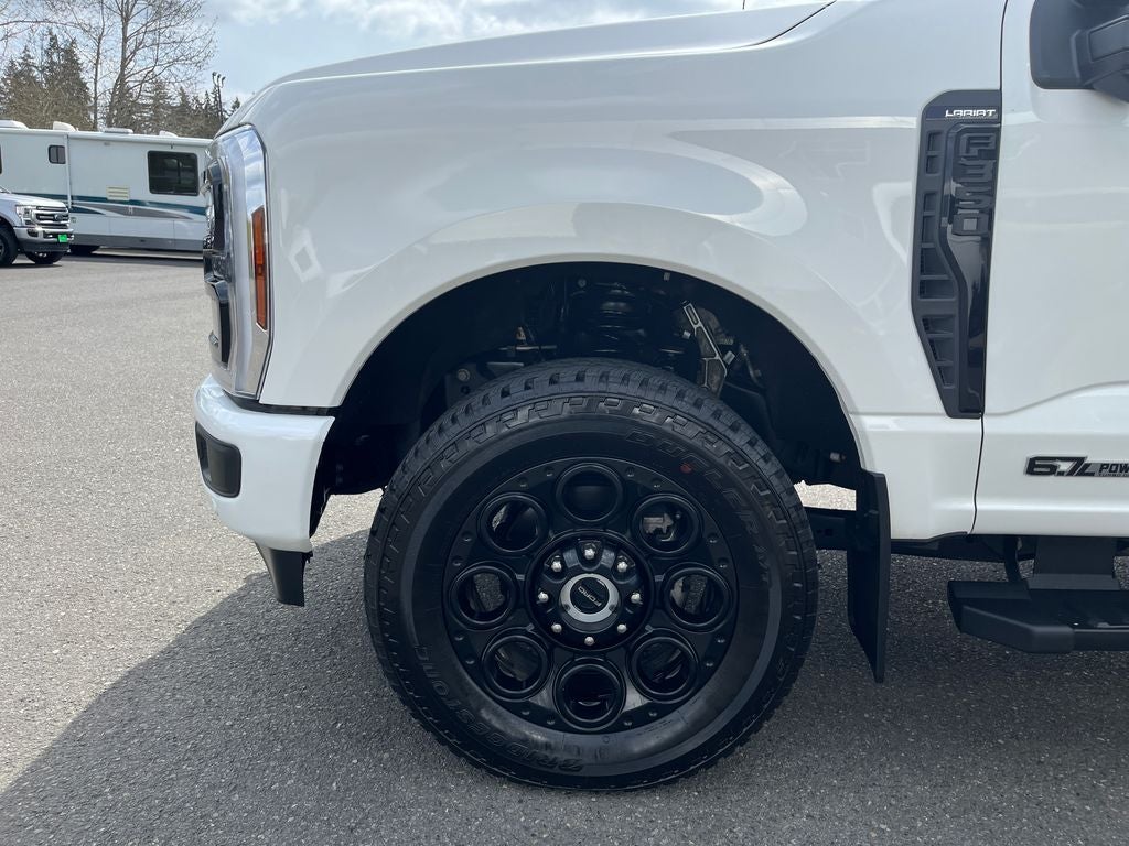 2025 Ford F-350SD Lariat