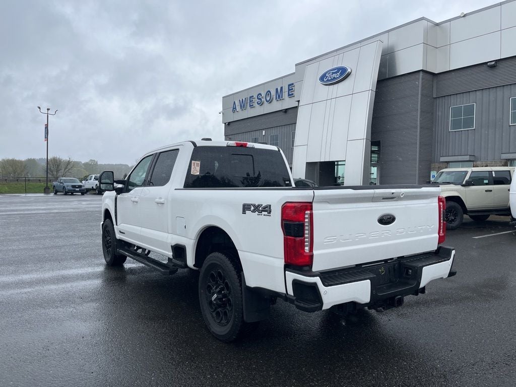 2025 Ford F-350SD Lariat