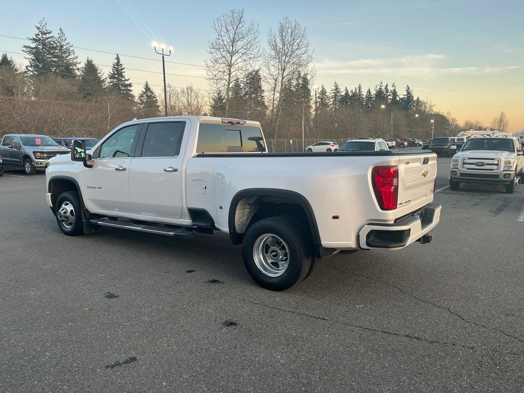 2022 Chevrolet Silverado 3500HD High Country