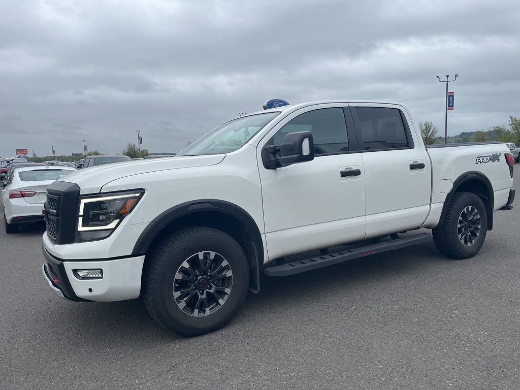 2024 Nissan Titan PRO-4X