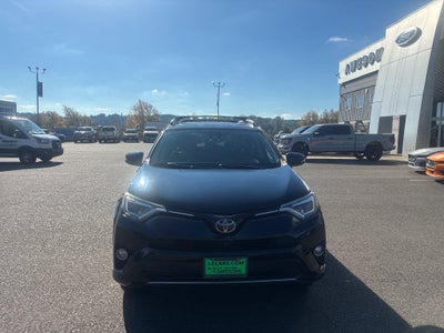 2017 Toyota RAV4 Platinum