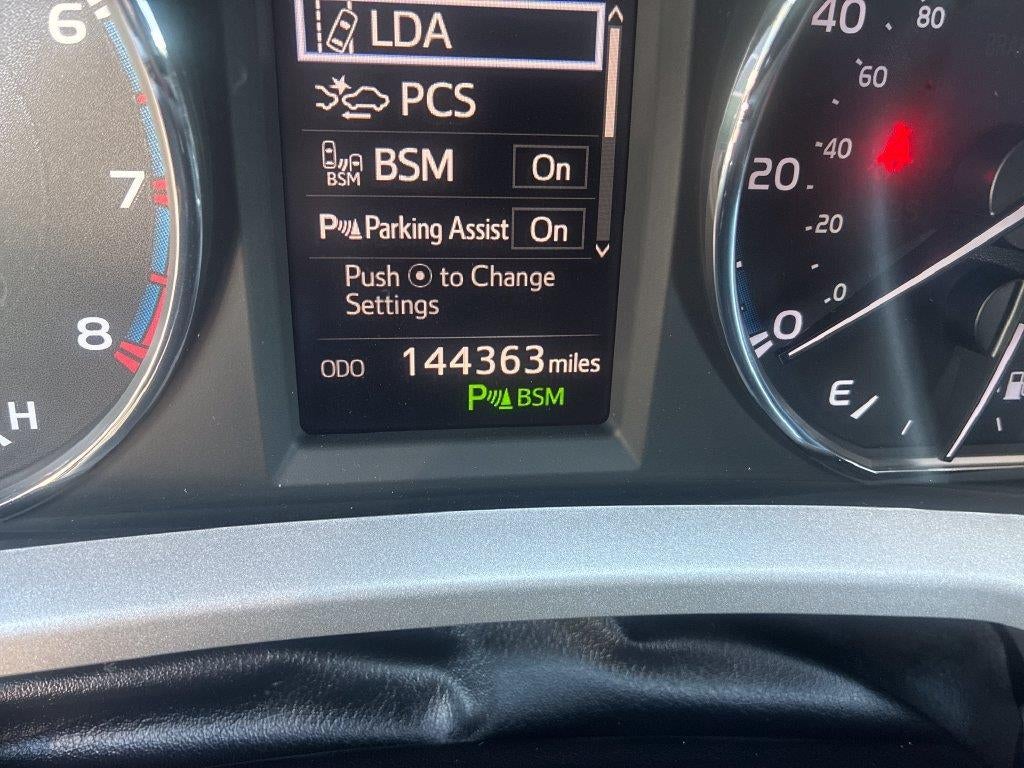 2017 Toyota RAV4 Platinum