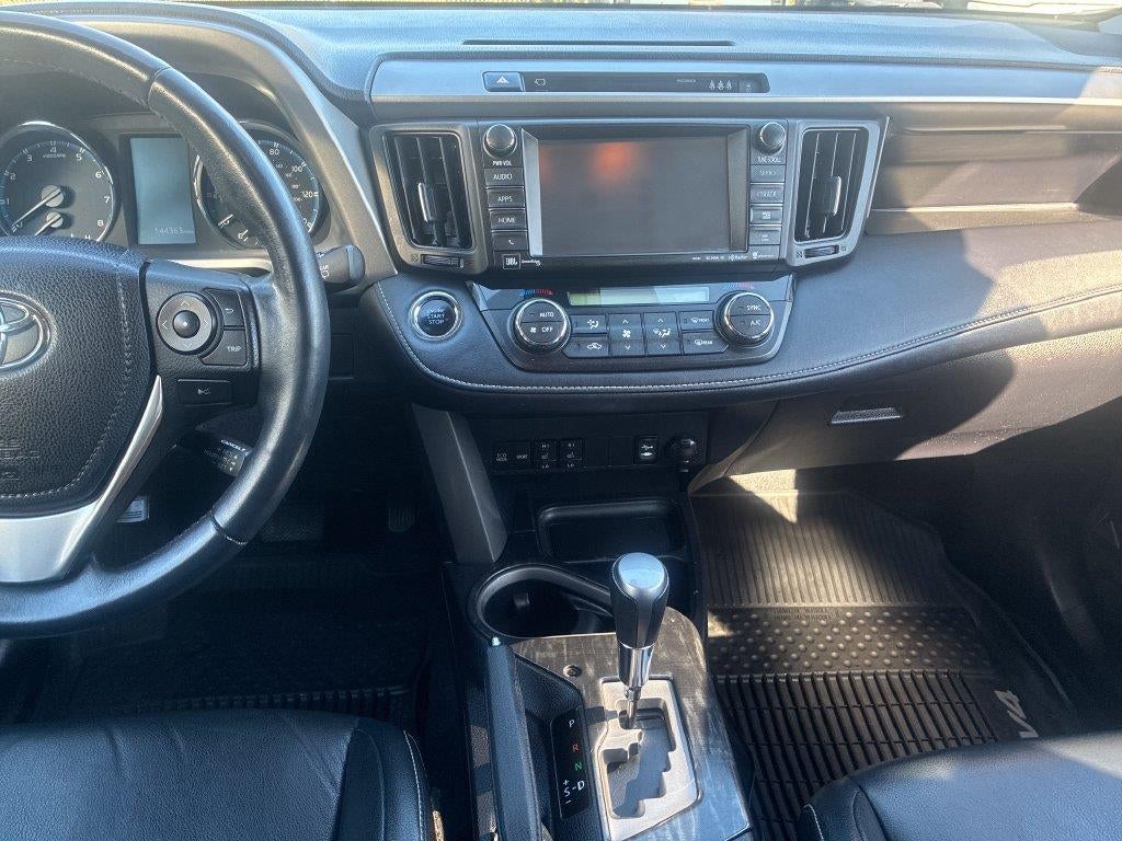 2017 Toyota RAV4 Platinum