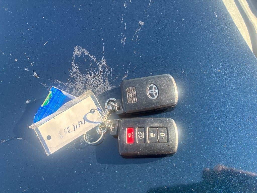 2017 Toyota RAV4 Platinum