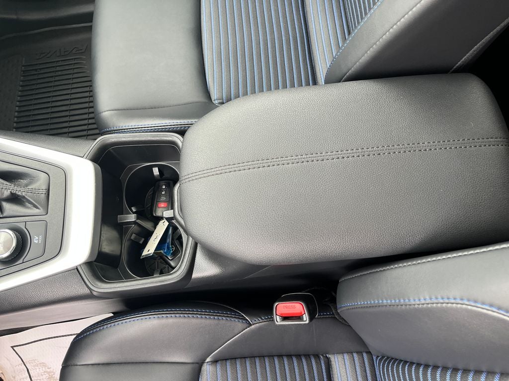 2023 Toyota RAV4 Hybrid XSE