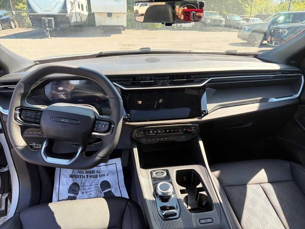 2026 Jeep Cherokee Overland