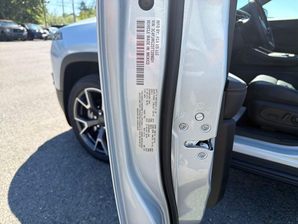 2026 Jeep Cherokee Overland
