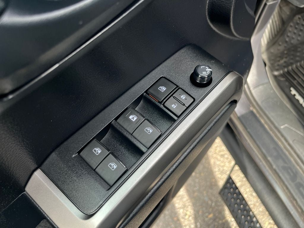 2019 Toyota Tacoma SR5 V6