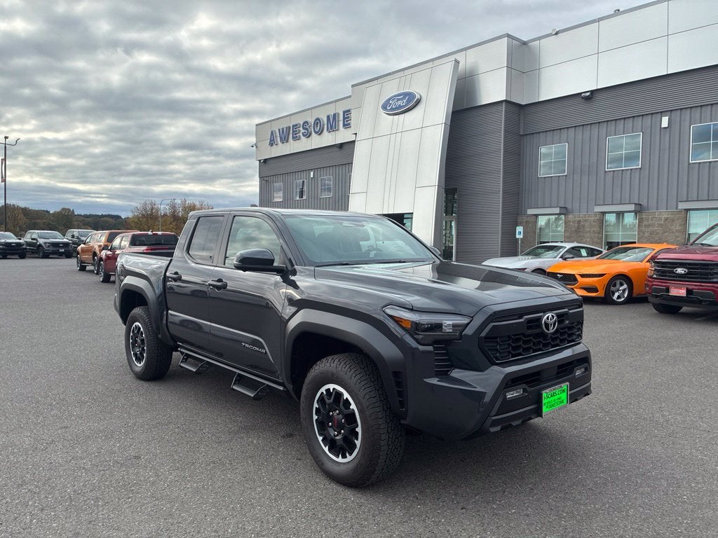 2025 Toyota Tacoma TRD Off-Road