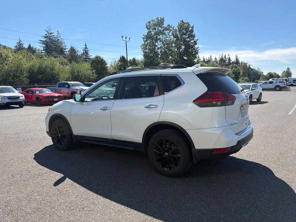 2017 Nissan Rogue SV