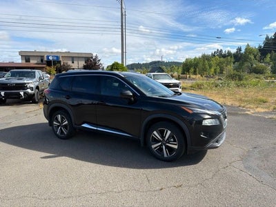 2022 Nissan Rogue SL