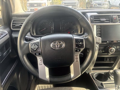 2022 Toyota 4Runner SR5