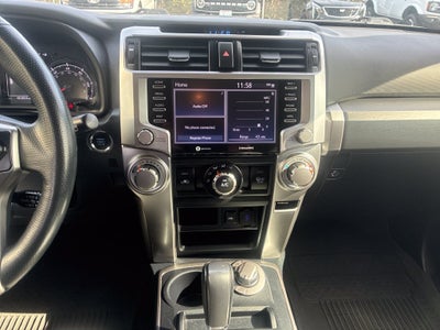 2022 Toyota 4Runner SR5