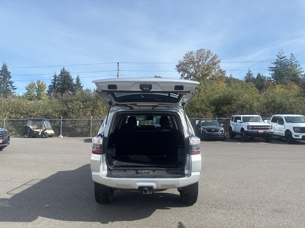 2022 Toyota 4Runner SR5