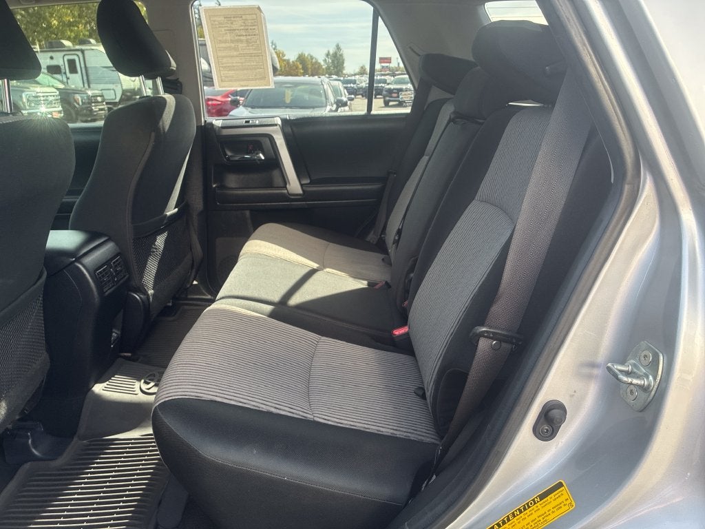 2022 Toyota 4Runner SR5