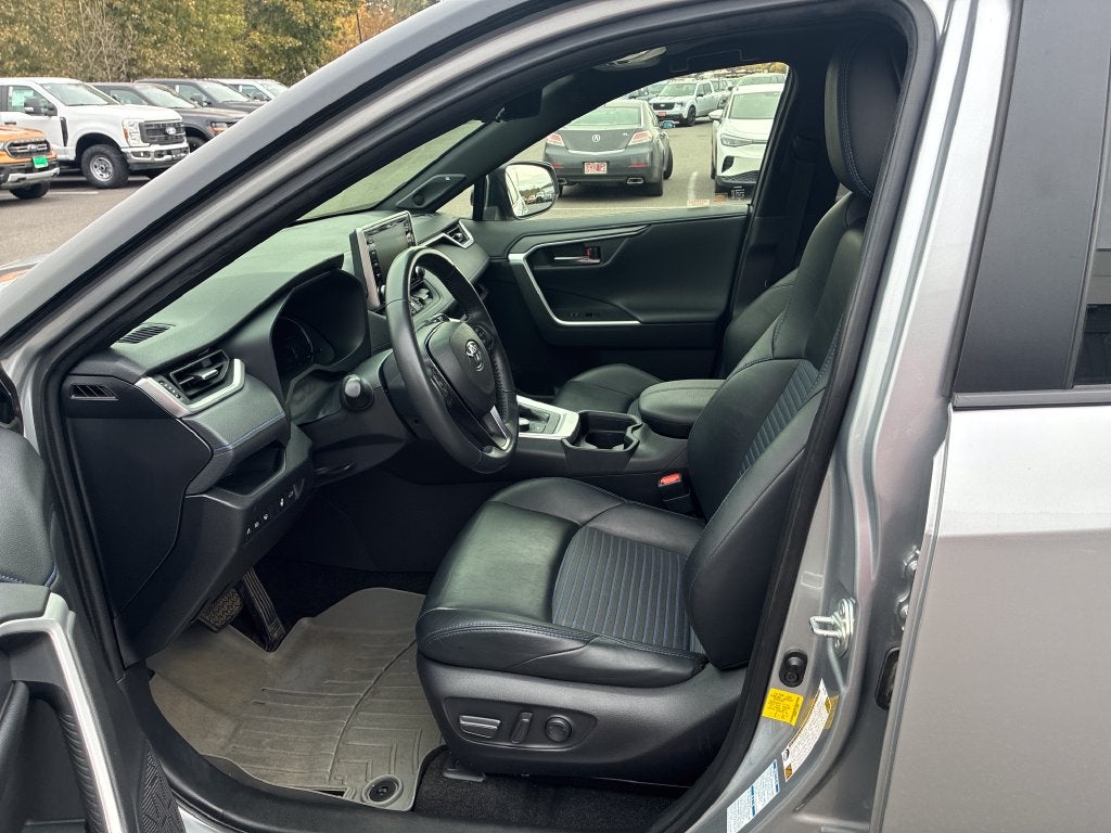 2020 Toyota RAV4 Hybrid XSE