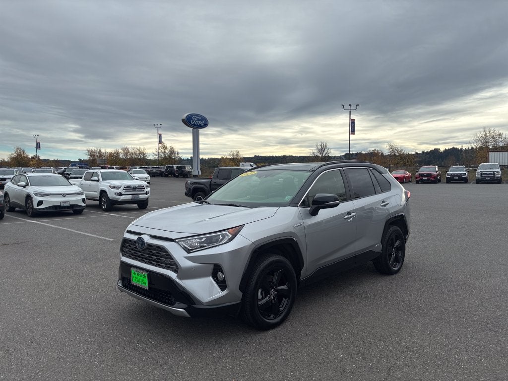 2020 Toyota RAV4 Hybrid XSE