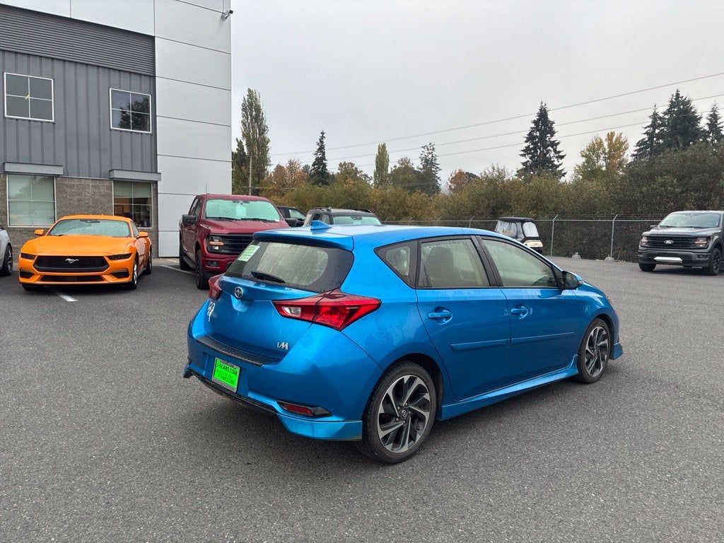 2016 Scion iM Base