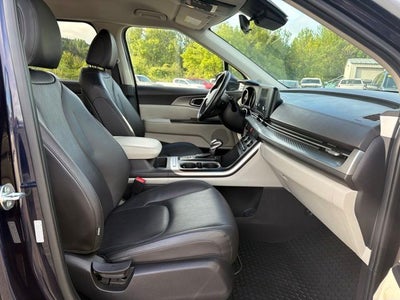 2022 Kia Carnival LXS
