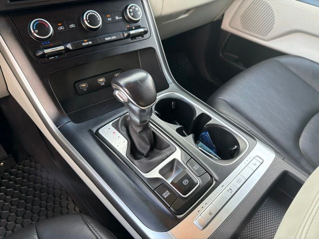 2022 Kia Carnival LXS