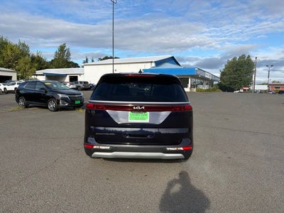 2022 Kia Carnival LXS