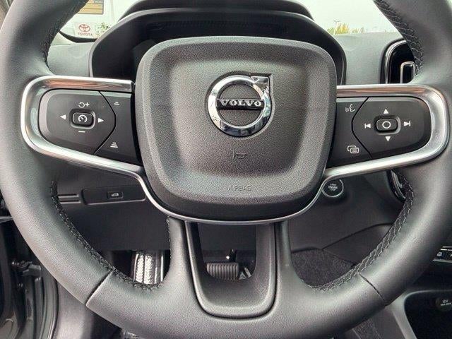 2026 Volvo XC40 Ultra